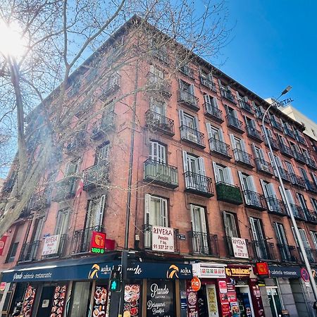 Pension Rivera Madrid Exterior photo