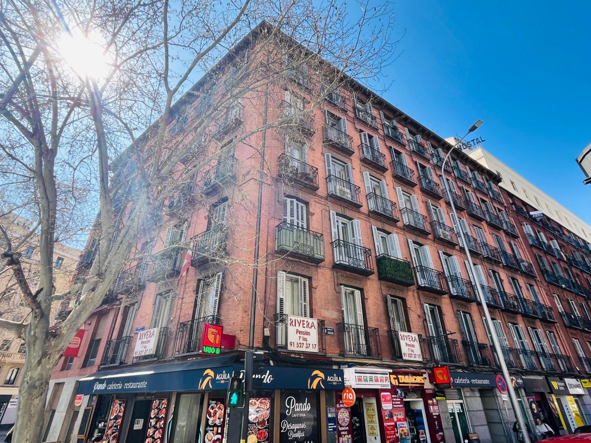 Pension Rivera Madrid Exterior photo